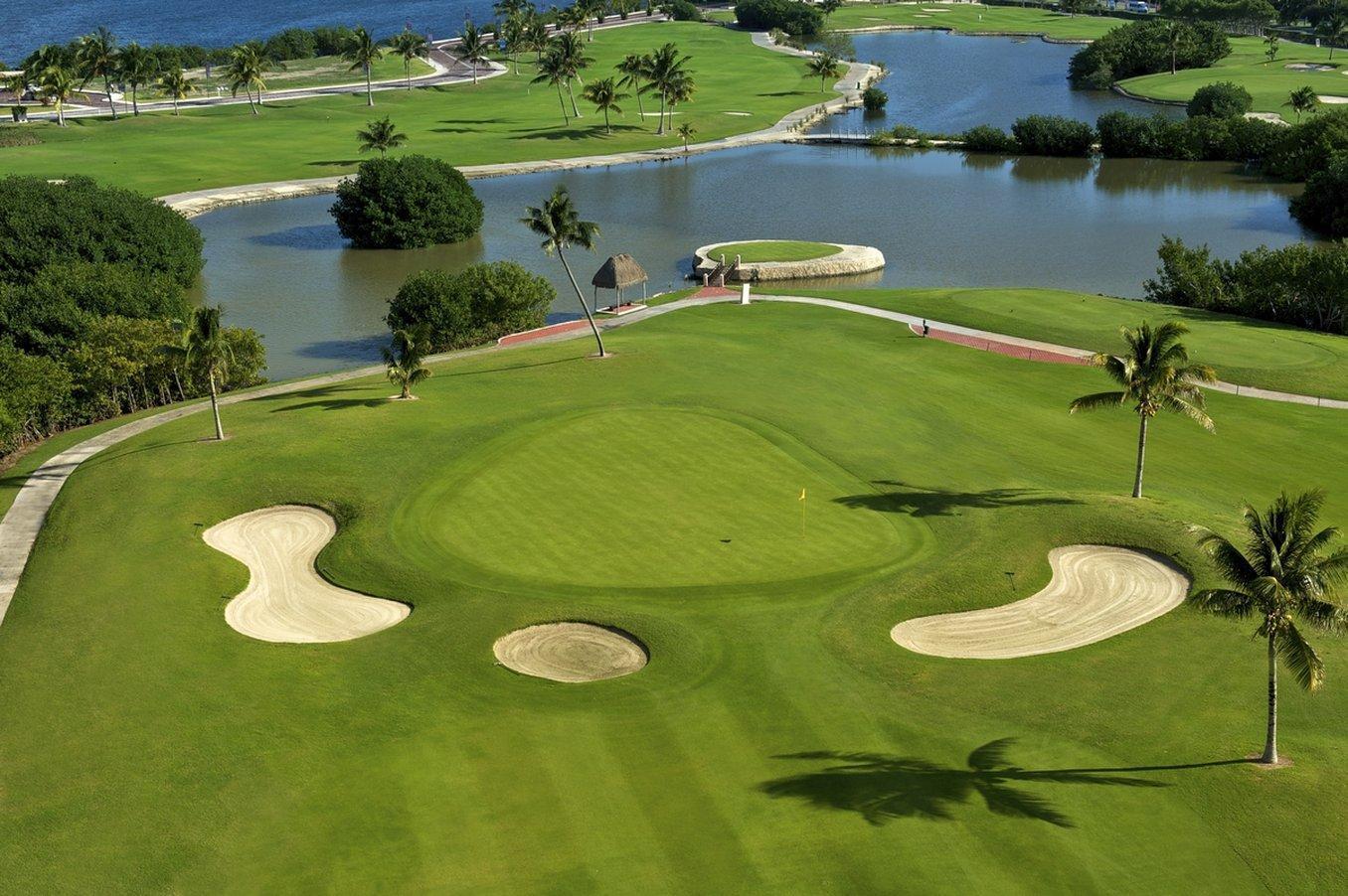 Hilton Cancun Golf & Spa Exterior photo