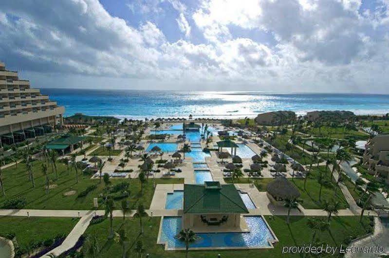 Hilton Cancun Golf & Spa Exterior photo